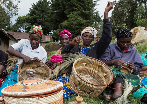 weaving-baskets-small.jpg