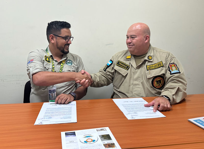 MOU signature between USFS – Honduras Fire Department