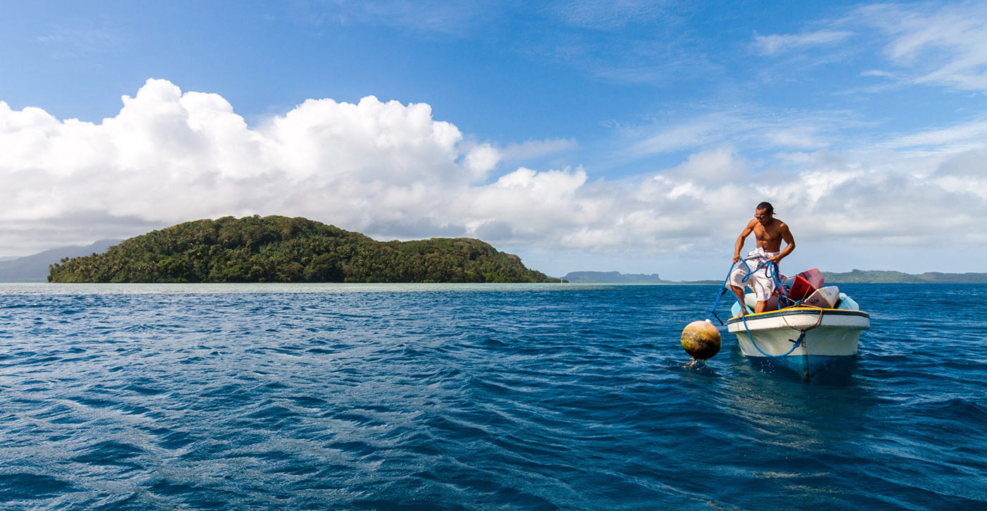 Man-With-Boat-in-Micronesia.jpg