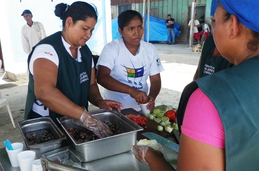 Women of the El Rosario women‚Äôs black cockles cooperative in Nicaragua clean their harvest